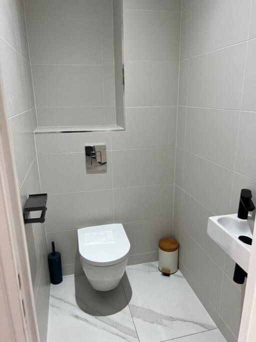 Apartament Cosy Flat For 6 People #2 Asnières Zewnętrze zdjęcie